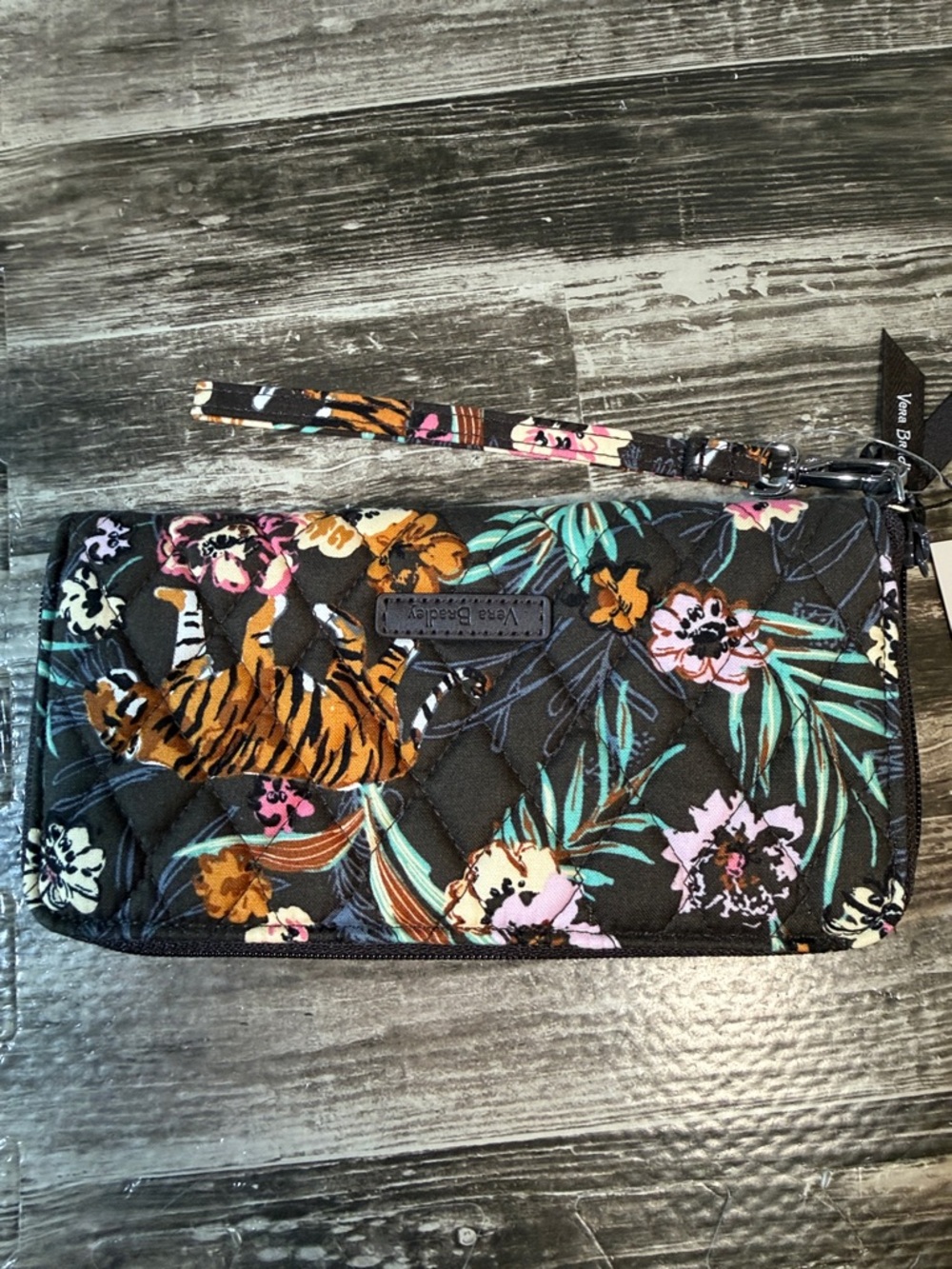 Vera Bradley RFID Accordion Wristlet in Bali Tiger NWT